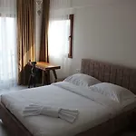 Lagun Szálloda